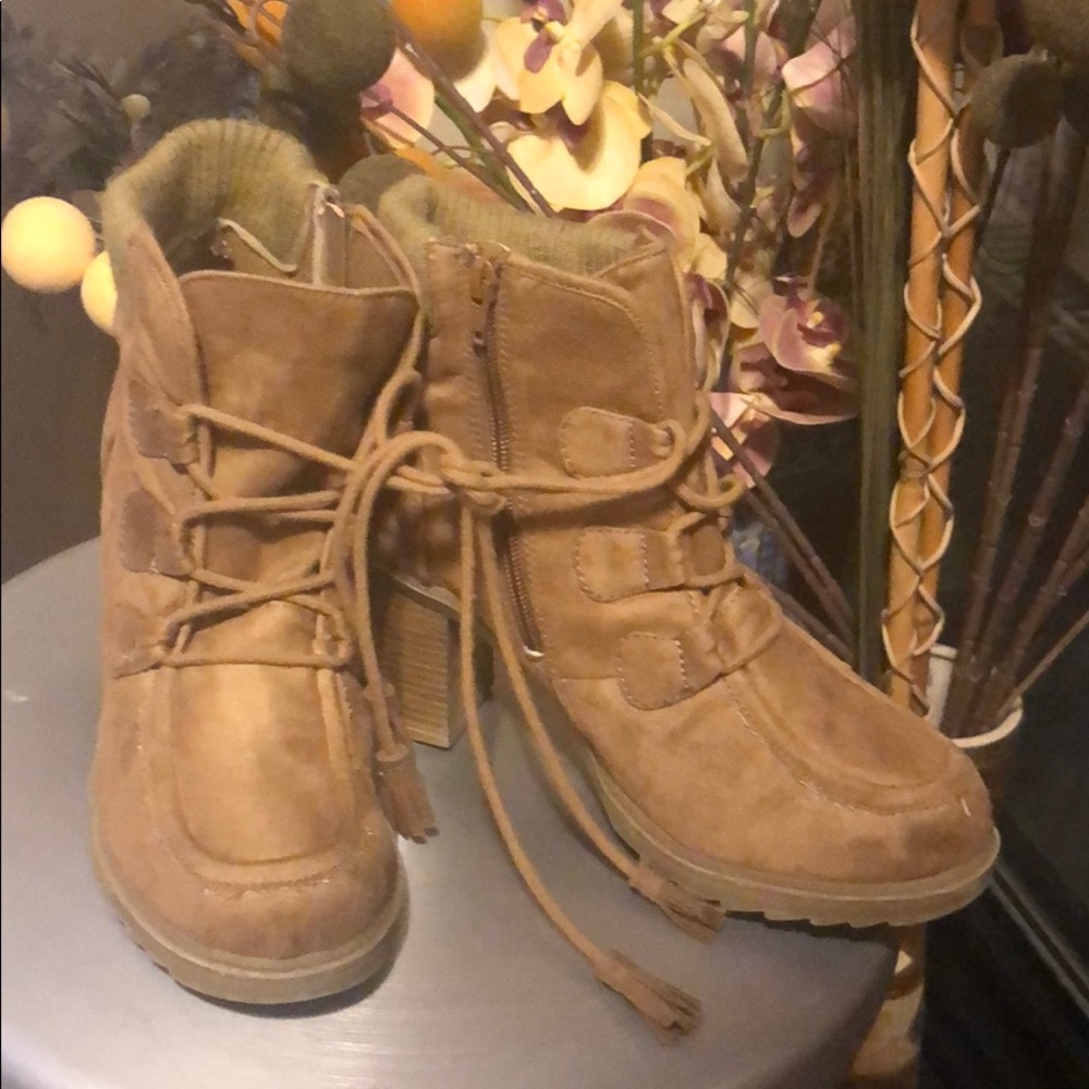 Prima Boots